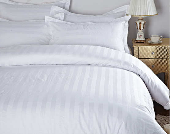 white 100% cotton hotel bedding set
