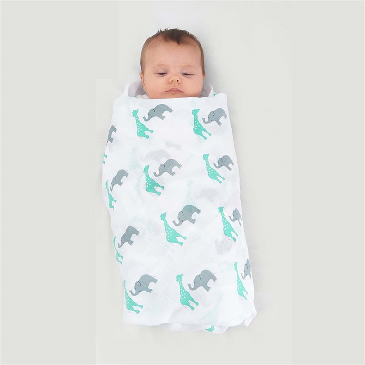 Ins Hot Super Soft 100%Cotton Customized Giraffe Printed Baby Milestone Blanket Cheap Price